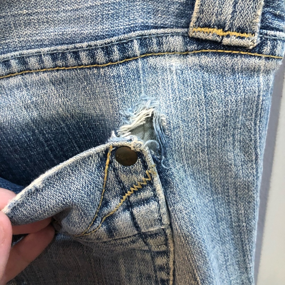VINTAGE Y2K GAP Original Low Rise Flare Light Wash Distressed Denim Jeans - Picture 8 of 8
